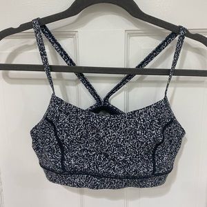Lululemon light impact sports bra